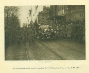 revolučníalbum2